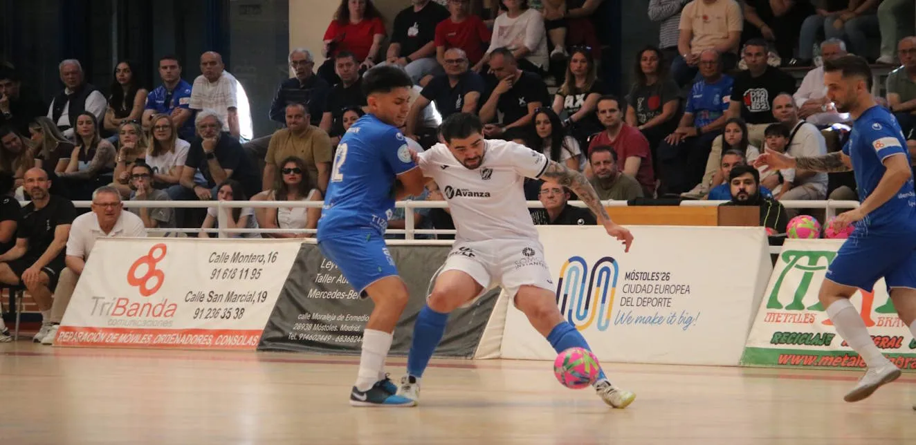 El MRB-FS Móstoles golea al Avanza Jaén y afianza su plaza de play-off (7-3)