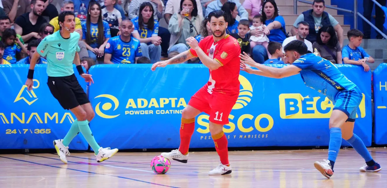 El Servigroup Peñíscola somete al Jimbee Cartagena (4-2) y sella su permanencia matemática