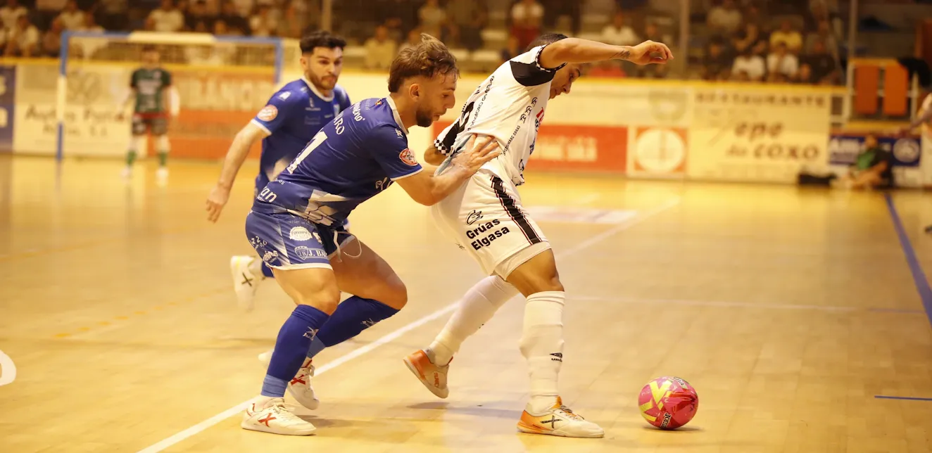 El Noia Portus Apostoli golea al Quesos El Hidalgo Manzanares con una segunda parte arrolladora (8-4)