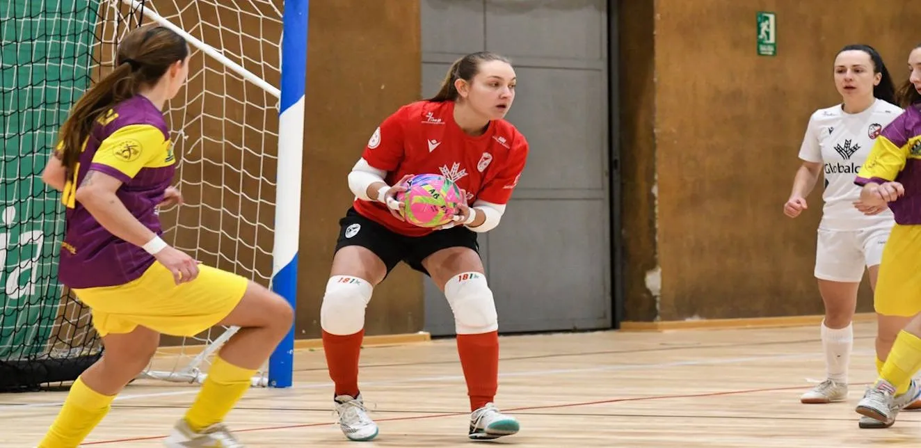 Pili Belmonte y el Globalcaja Albacete Fútbol Sala acuerdan ampliar su vinculación hasta 2027.
