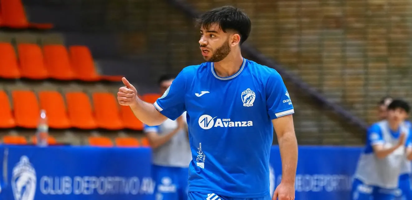 Luque renueva y seguirá defendiendo el escudo de Avanza Jaén