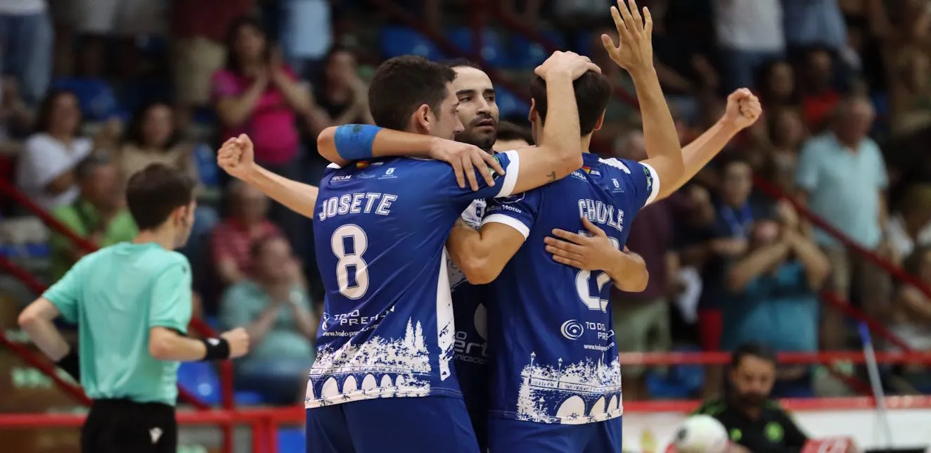 El Entreparéntesis Enertel FS Talavera remonta en la segunda parte y se lleva su primera victoria de la temporada